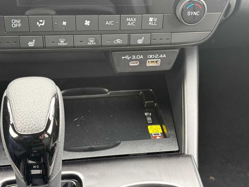 New 2026 Subaru Outback Premium image 10