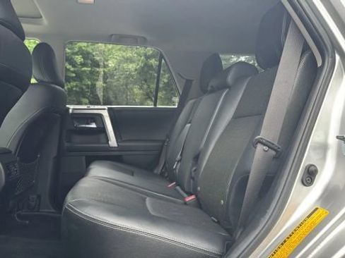Used 2018 Toyota 4Runner Limited AWD/4WD image 21