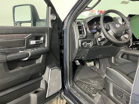 New 2026 RAM 3500 Laramie image 25