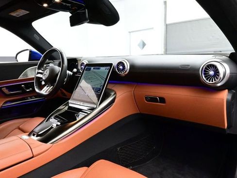 Used 2023 Mercedes-Benz SL 43 AMG SL 43 AMG w/ Driver Assistance Package image 13