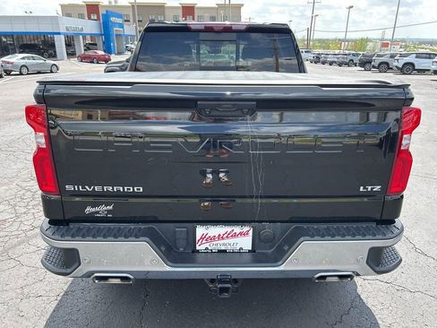 Used 2023 Chevrolet Silverado 1500 LTZ w/ Technology Package AWD/4WD image 6