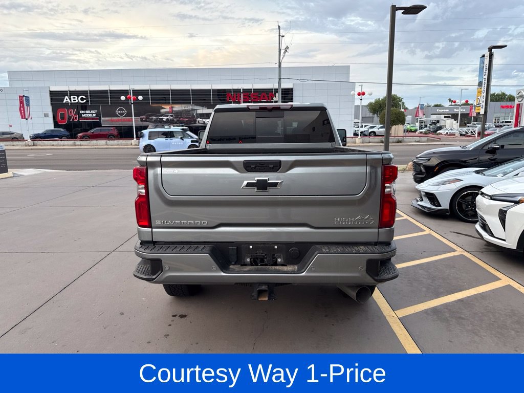 Used 2024 Chevrolet Silverado 3500 High Country AWD/4WD image 6