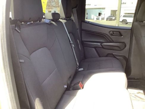 Used 2024 Chevrolet Colorado W/T image 31