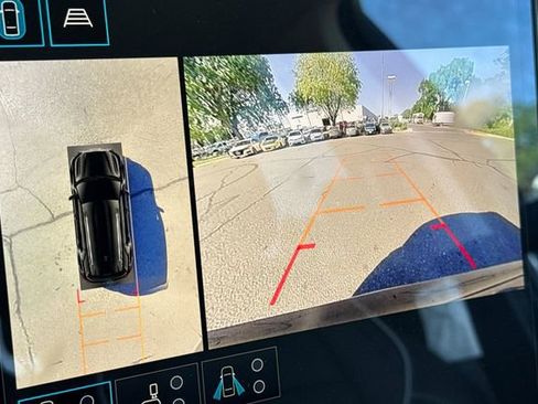 New 2026 GMC Terrain Denali w/ LPO, Floor Liner Package image 23