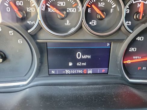 Used 2021 Chevrolet Silverado 1500 LT AWD/4WD image 23