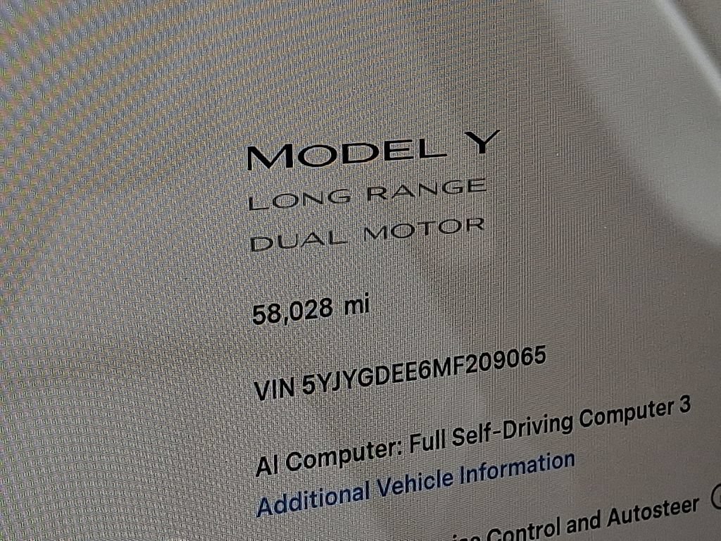 Used 2021 Tesla Model Y Long Range AWD/4WD image 19