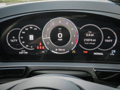 Used 2024 Porsche Cayenne image 21