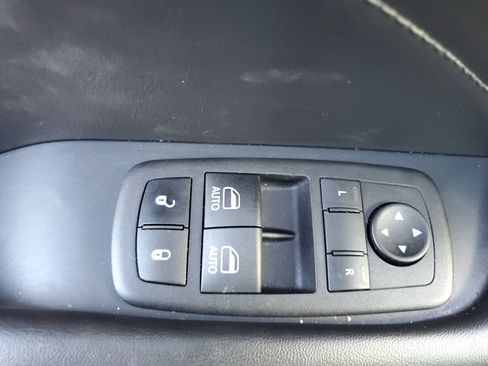 Used 2023 Dodge Challenger R/T w/ Plus Package image 30