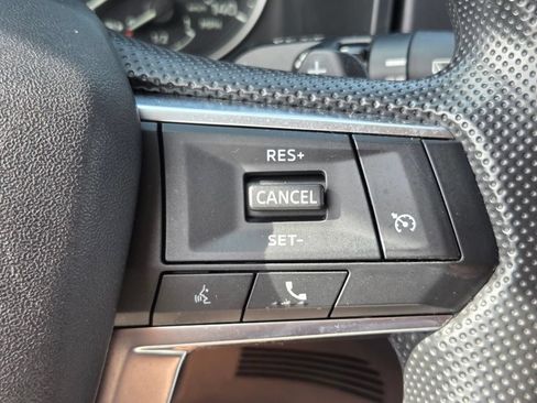 Used 2024 Mitsubishi Outlander ES FWD image 25