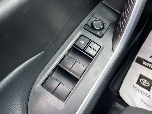 Used 2024 Toyota RAV4 LE image 26