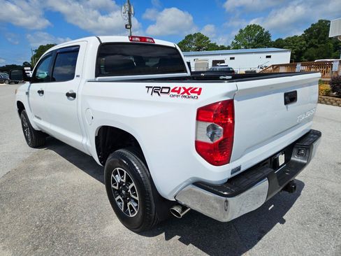 Used 2014 Toyota Tundra SR5 w/ TRD Off Road Package AWD/4WD image 4