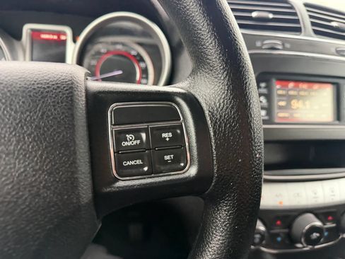 Used 2017 Dodge Journey SXT AWD/4WD image 26