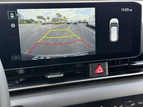 New 2027 Kia Carnival EX FWD image 29