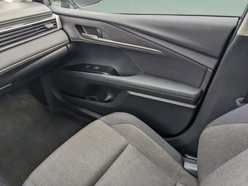 Used 2025 Toyota Camry LE FWD image 20