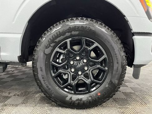 New 2025 Ford F150 XLT w/ Equipment Group 301A Standard image 13