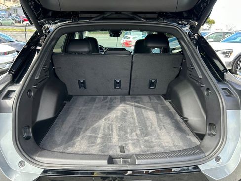 Used 2024 Chevrolet Equinox EV RS image 58