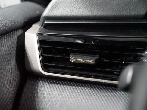 Used 2025 Toyota Camry SE FWD image 26