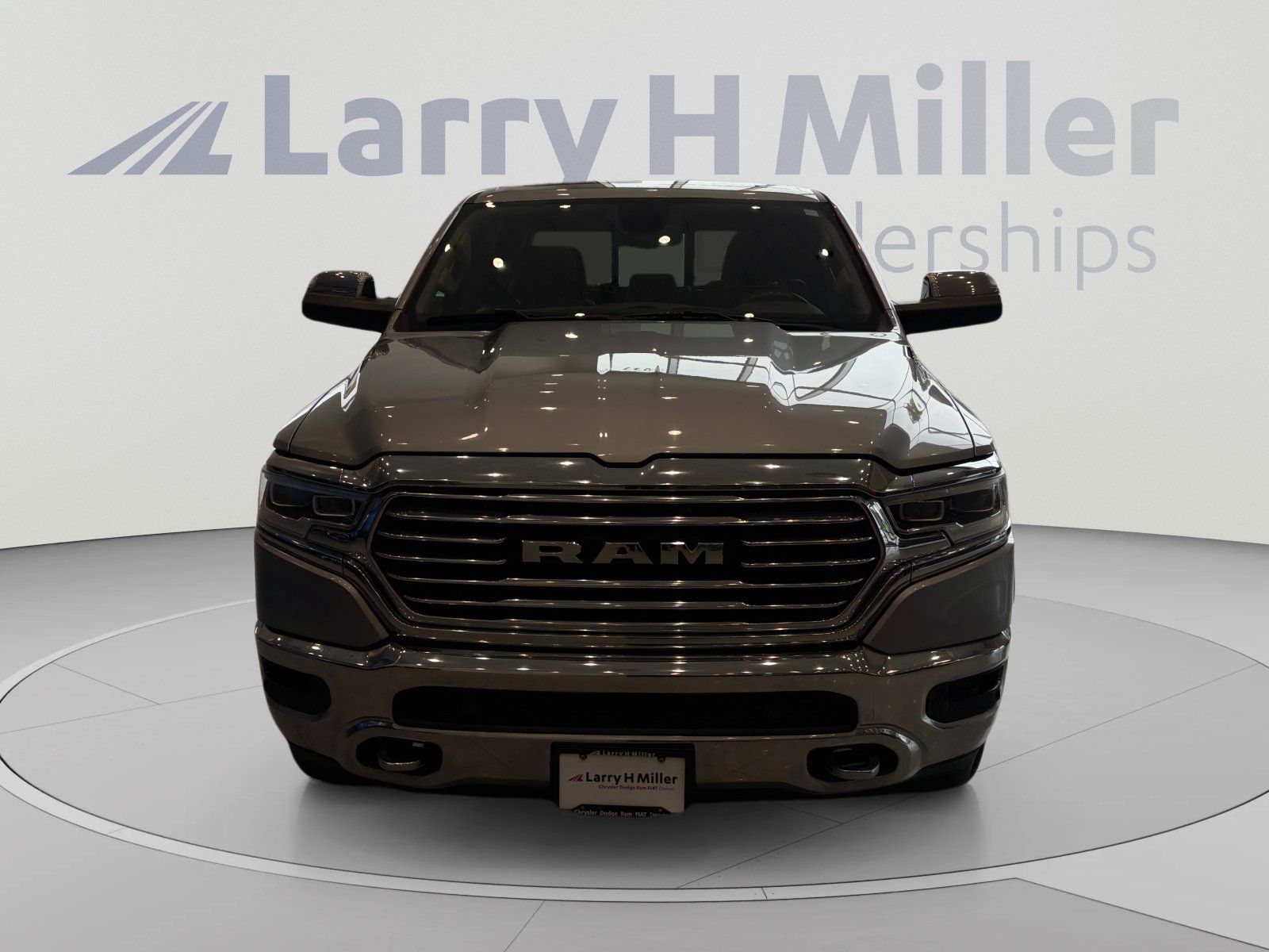 Used 2019 RAM 1500 Limited w/ Trailer Tow Group AWD/4WD image 8