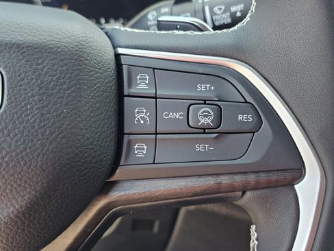 New 2026 Jeep Grand Cherokee L 2WD image 22
