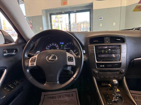 Used 2012 Lexus IS 250 w/ Premium Pkg Value Edition RWD image 13