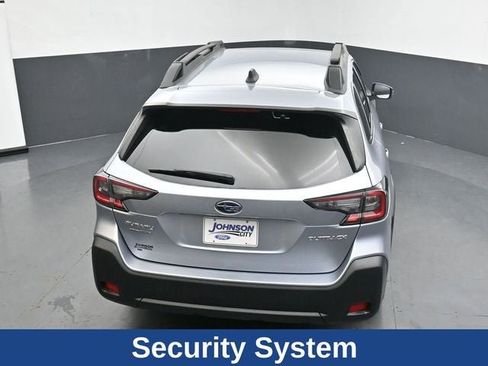 Used 2024 Subaru Outback Premium image 27
