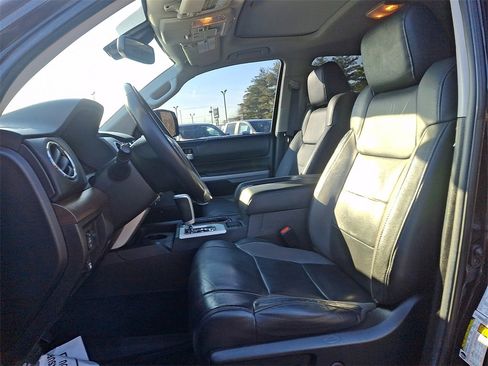 Used 2021 Toyota Tundra Limited w/ Limited Premium Package image 13