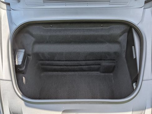Certified 2026 Porsche 911 Carrera RWD image 36