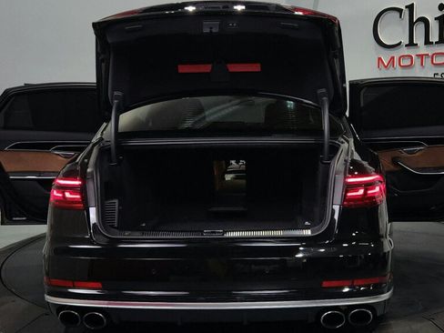 Used 2020 Audi S8 L w/ S8 Executive Package AWD/4WD image 19