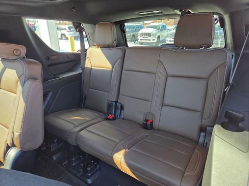 Used 2023 Chevrolet Tahoe High Country image 19