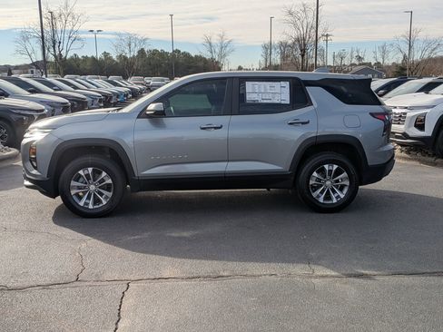 New 2026 Chevrolet Equinox LT image 5