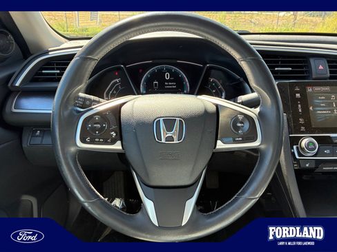 Used 2017 Honda Civic EX-L image 9