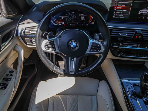 Used 2023 BMW 540i xDrive w/ Dynamic Handling Package AWD/4WD image 17