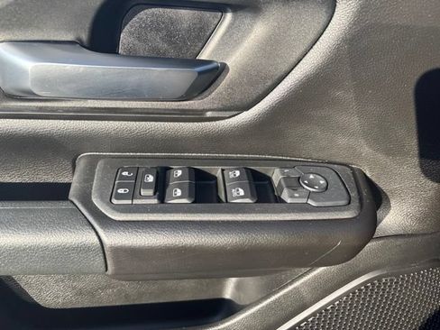 Used 2025 RAM 1500 Warlock AWD/4WD image 31