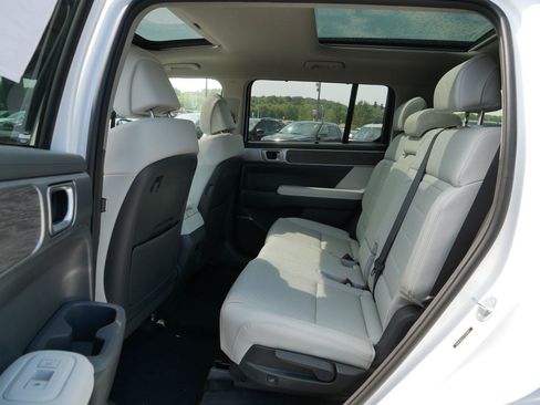 New 2026 Hyundai Santa Fe Limited w/ Tow & Go Package AWD/4WD image 6