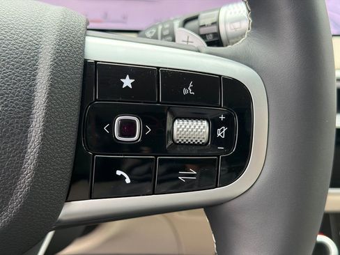 New 2026 Genesis GV70 2.5T image 26