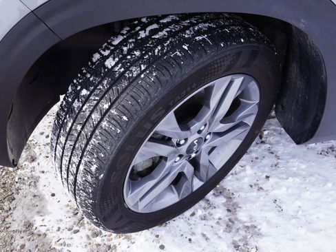 Used 2023 Kia Seltos LX image 13