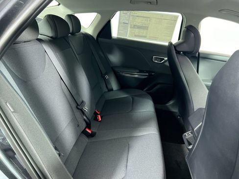New 2026 Kia K4 FWD image 29