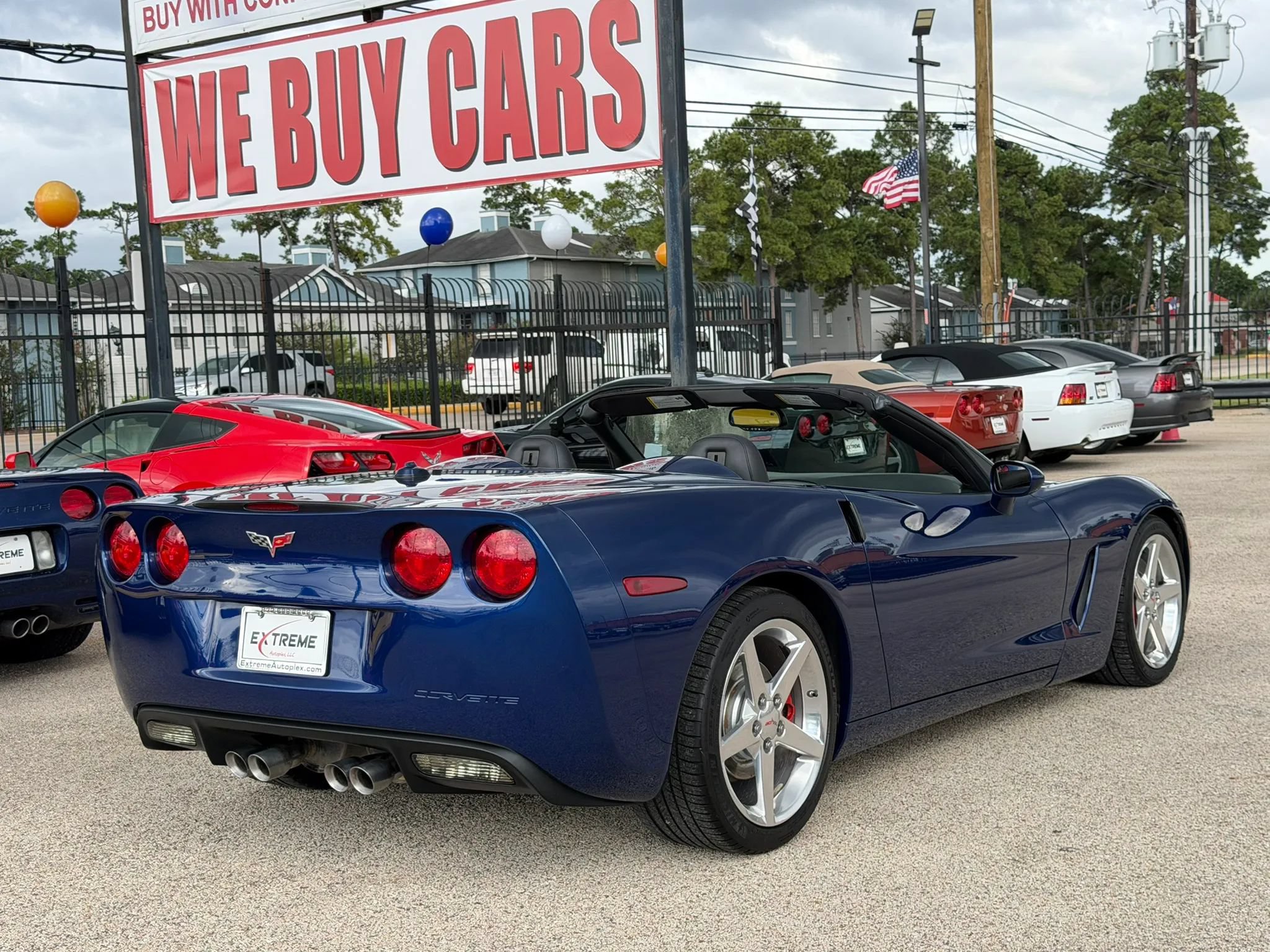 Used 2005 Chevrolet Corvette Coupe w/ Preferred Equipment Group RWD image 7
