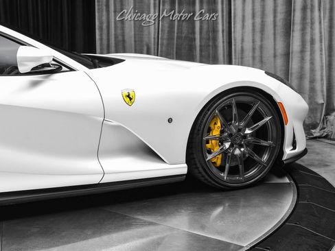 Used 2021 Ferrari 812 Superfast RWD image 44