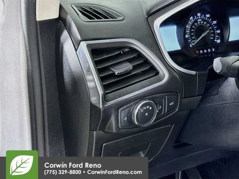 Used 2016 Ford Edge Titanium AWD/4WD image 12