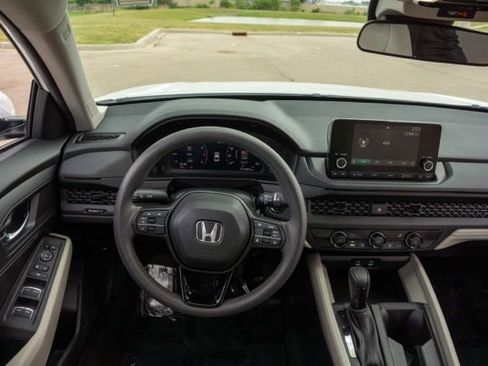 Used 2024 Honda Accord LX image 13