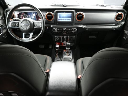 Used 2020 Jeep Gladiator Mojave w/ Trailer Tow Package AWD/4WD image 14