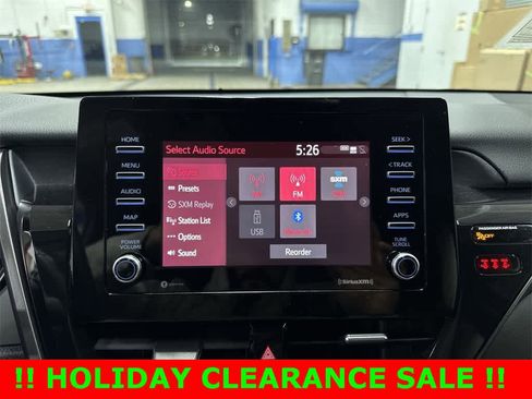 Used 2024 Toyota Camry SE image 21