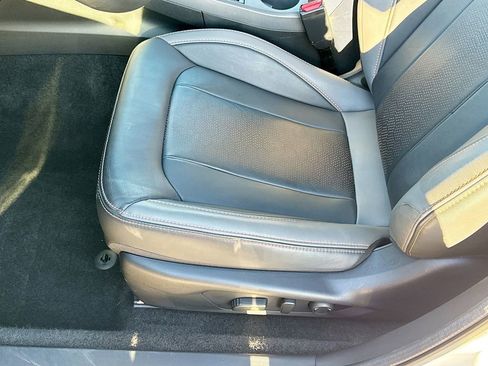 Certified 2025 Subaru Crosstrek 2.5i Limited w/ Crosstrek Mirror Package image 25