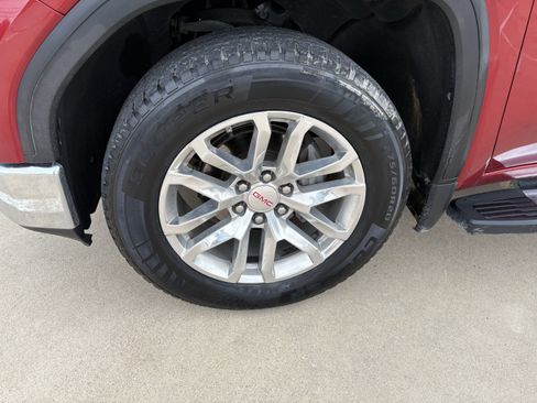 Used 2019 GMC Sierra 1500 SLT RWD image 11