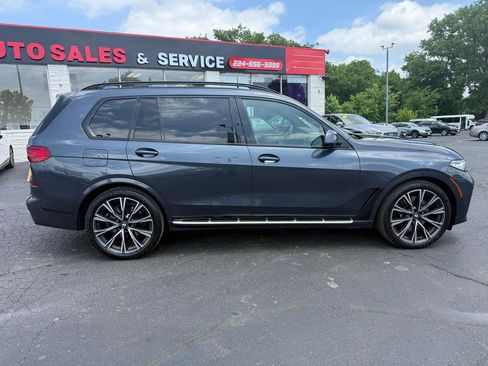 Used 2021 BMW X7 xDrive40i w/ M Sport Package AWD/4WD image 8
