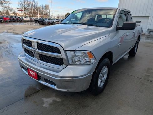 Used 2017 RAM 1500 Classic SLT image 34
