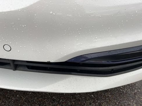Used 2018 BMW 530e RWD image 5