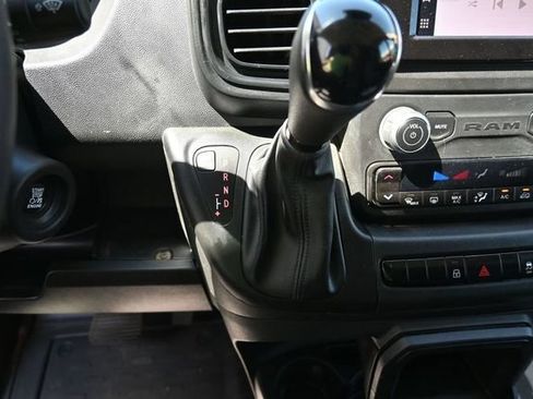 Used 2024 RAM ProMaster 2500 w/ Convenience Group FWD image 28