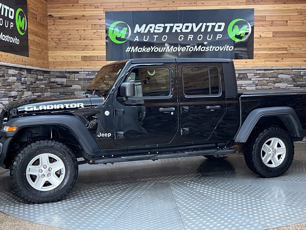 Used 2020 Jeep Gladiator Sport w/ Quick Order Package 24S AWD/4WD image 12